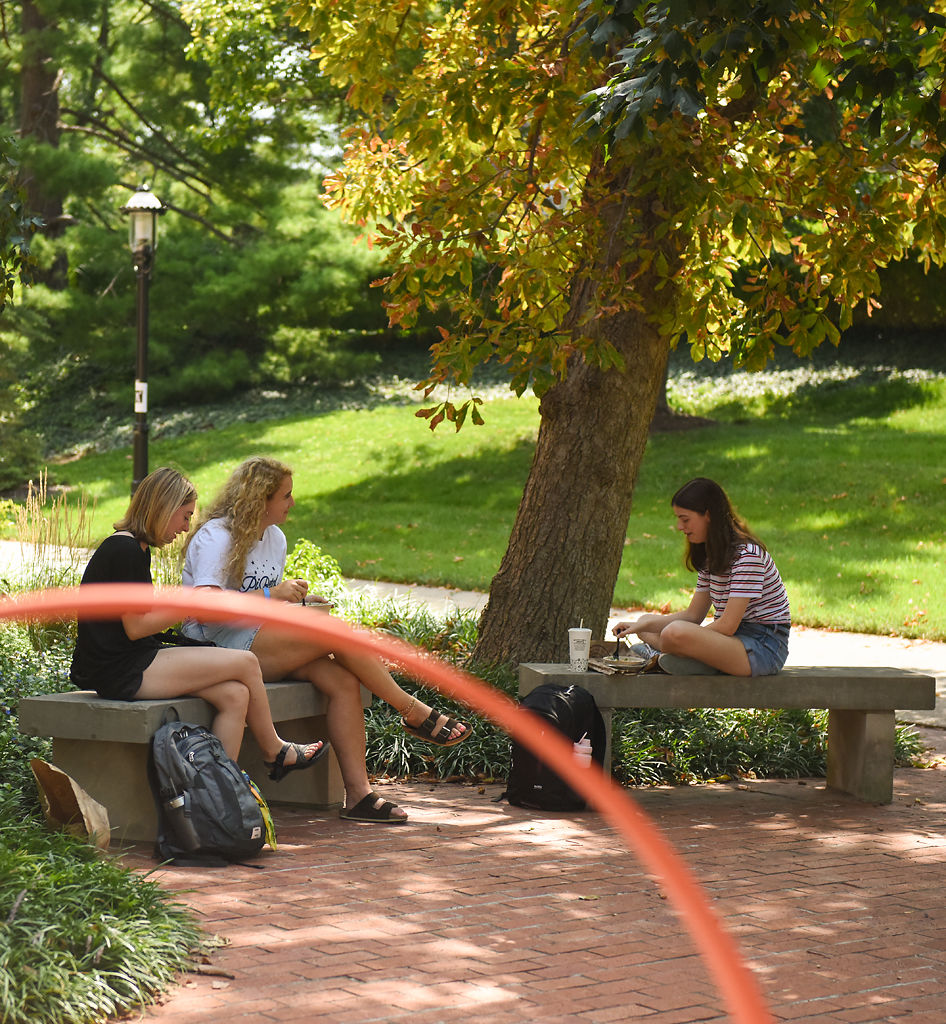 MU students Audrey Standard, left, Avery Maslowsky, center, and Mae Bruce, right, have lunch after their first class